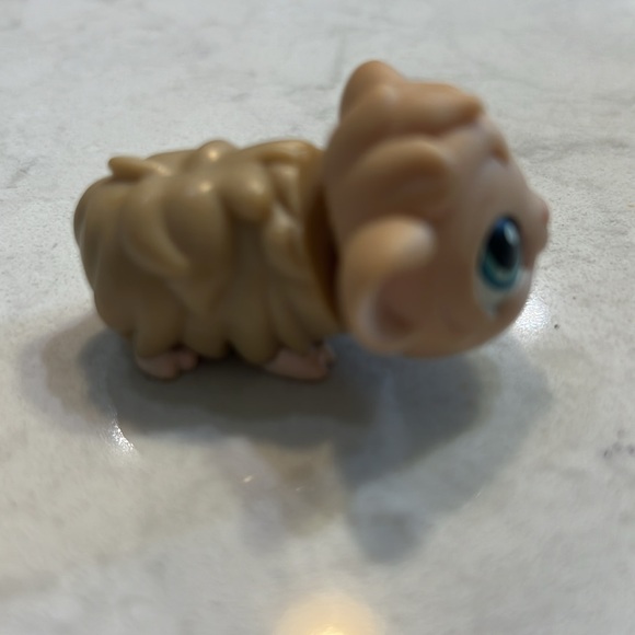 LPS Littlest Pet Shop #45 Guinea Pig - Picture 3 of 5